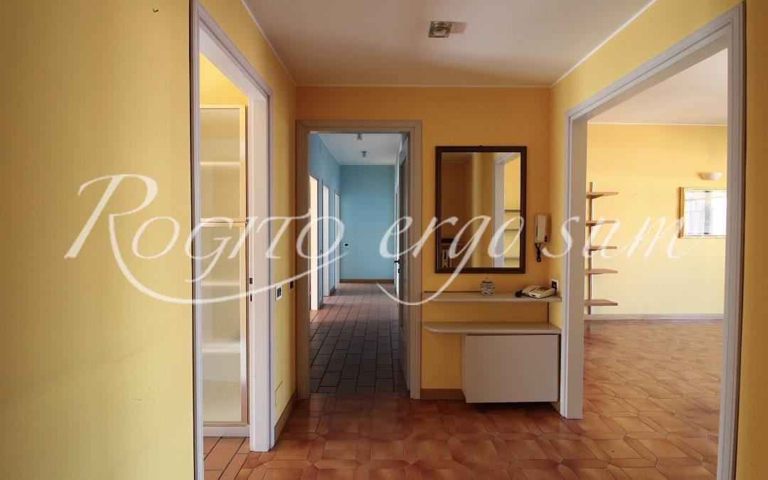 Varese – Trilocale con box e solaio