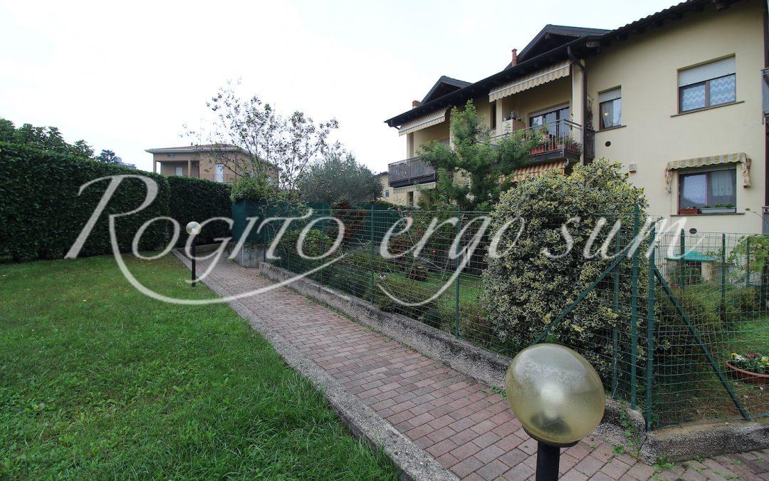 Carnago – Bilocale con box