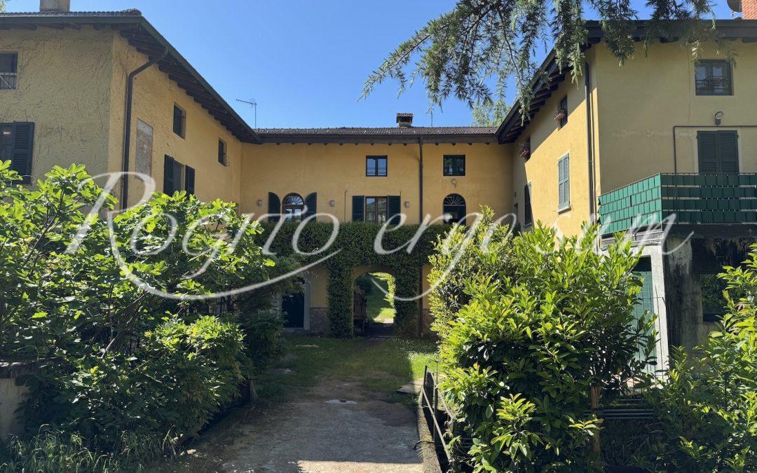 Cuasso al Monte – Bilocale mansardato